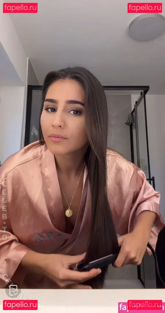 Aurelia Lamprecht Onlyfans Photo Gallery 