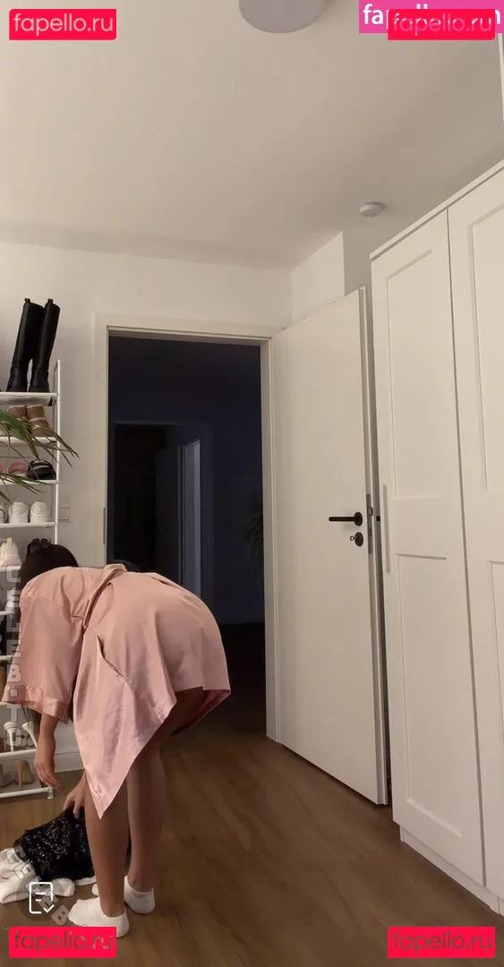 Aurelia Lamprecht Onlyfans Photo Gallery 