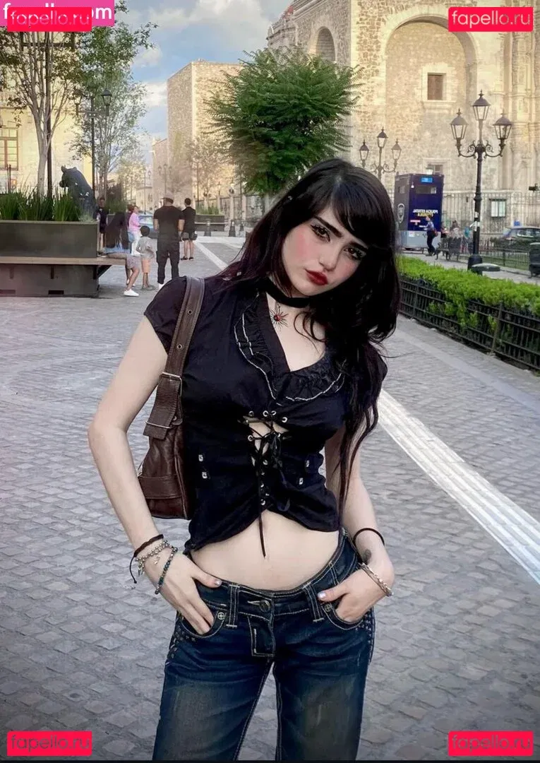 elinoiiddx Onlyfans Photo Gallery 