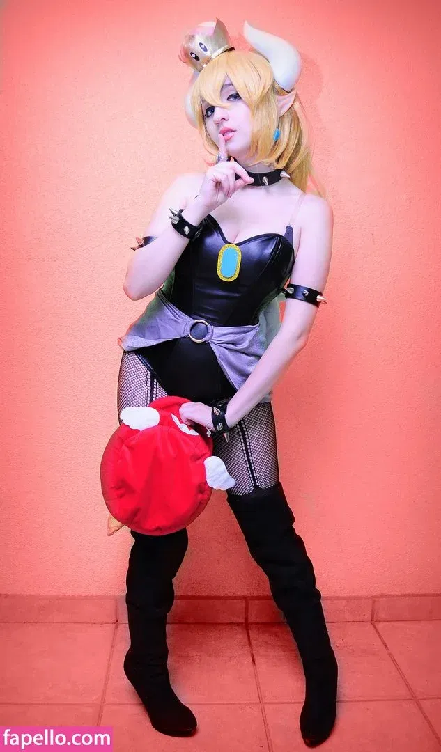 Sanchan Claudia Onlyfans Photo Gallery 