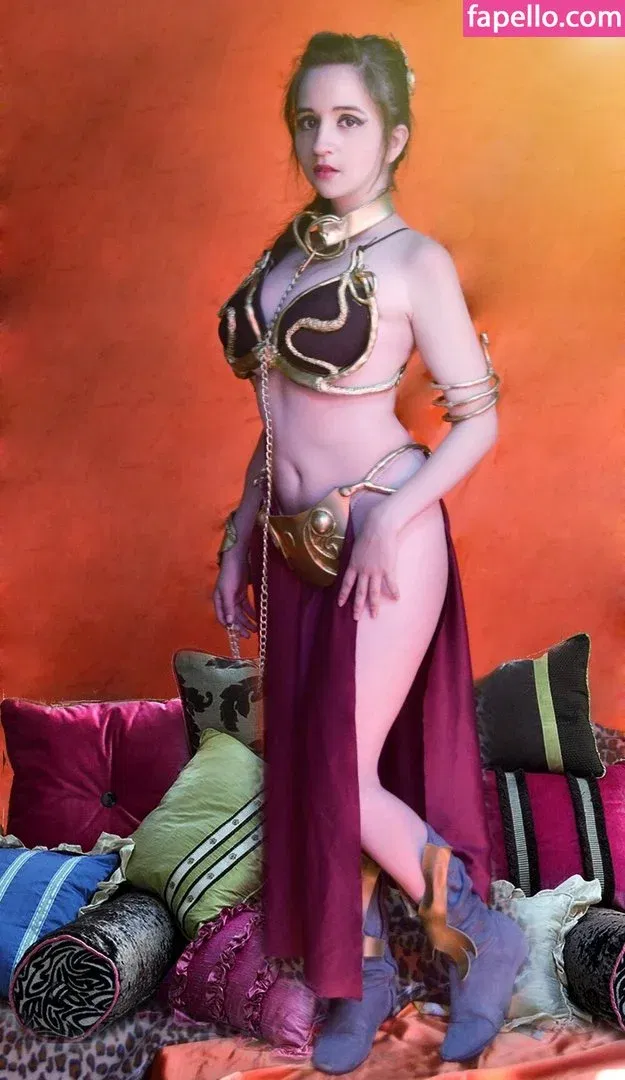 Sanchan Claudia Onlyfans Photo Gallery 