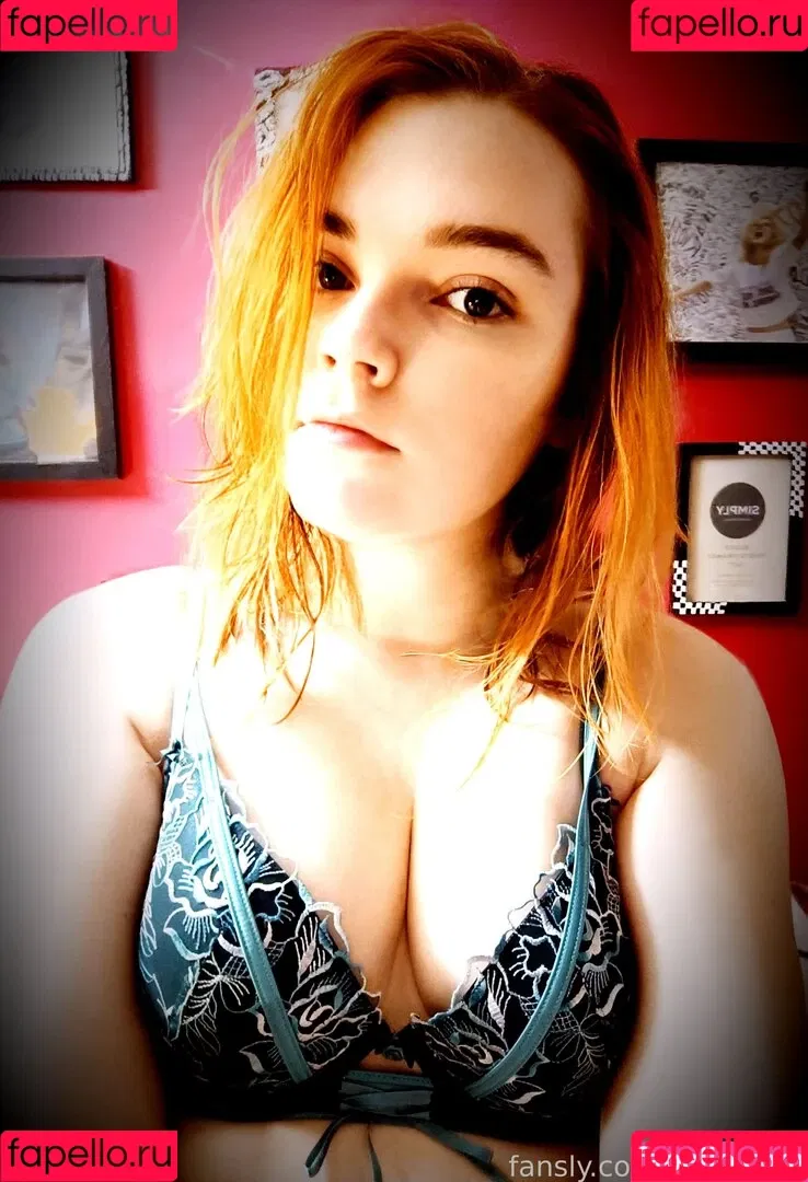 Amypond Onlyfans Photo Gallery 
