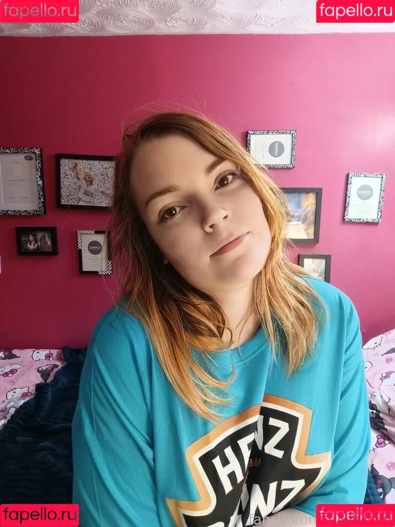 Amypond Onlyfans Photo Gallery 