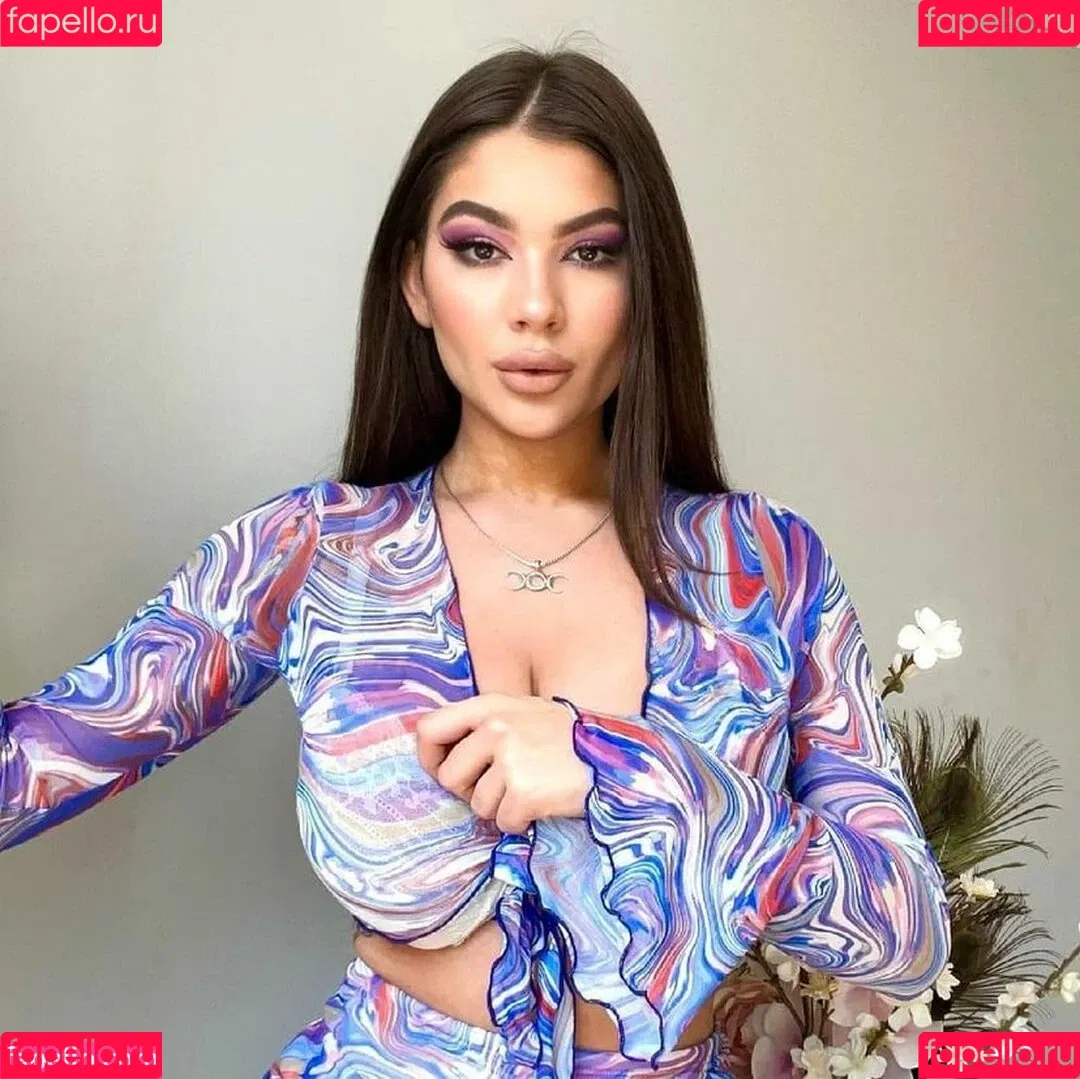 Annaartsv Onlyfans Photo Gallery 