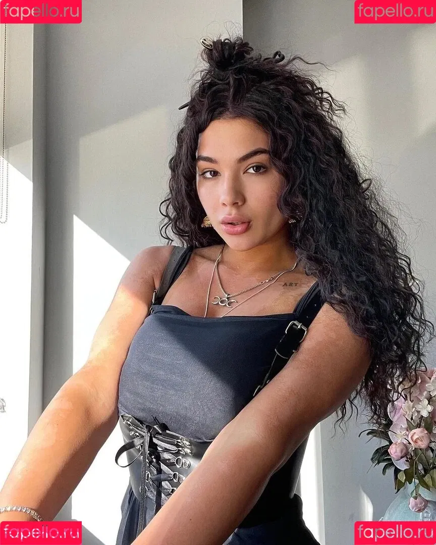 Annaartsv Onlyfans Photo Gallery 