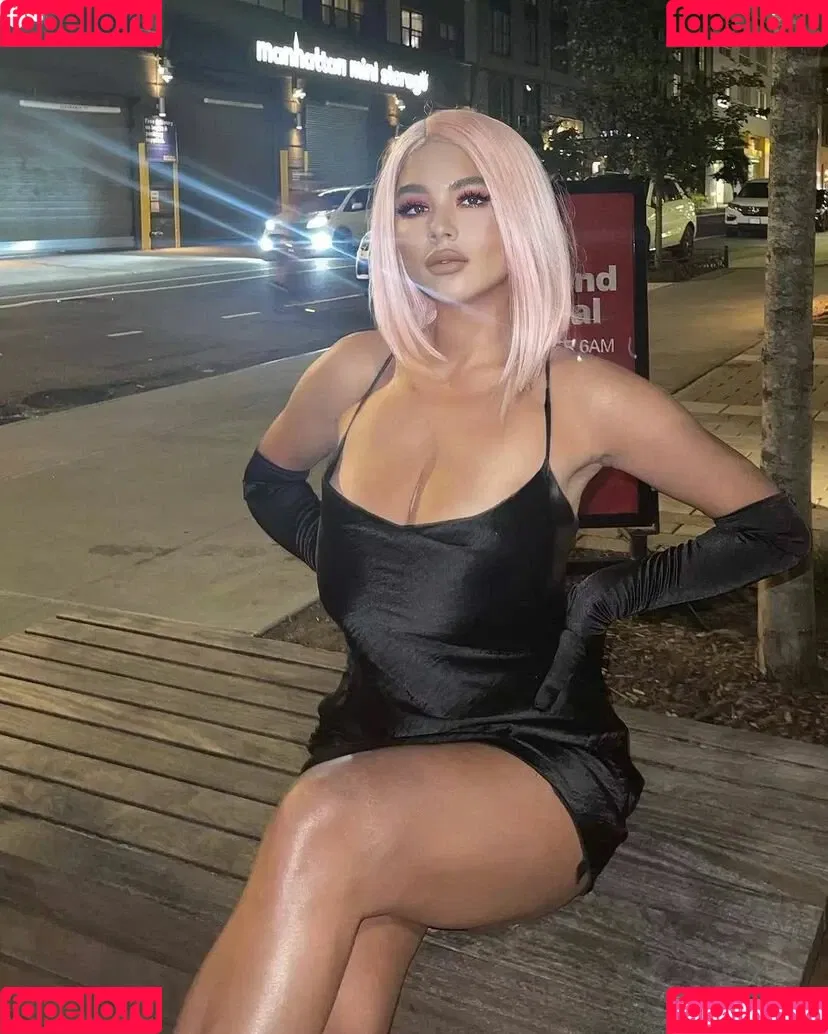 Annaartsv Onlyfans Photo Gallery 