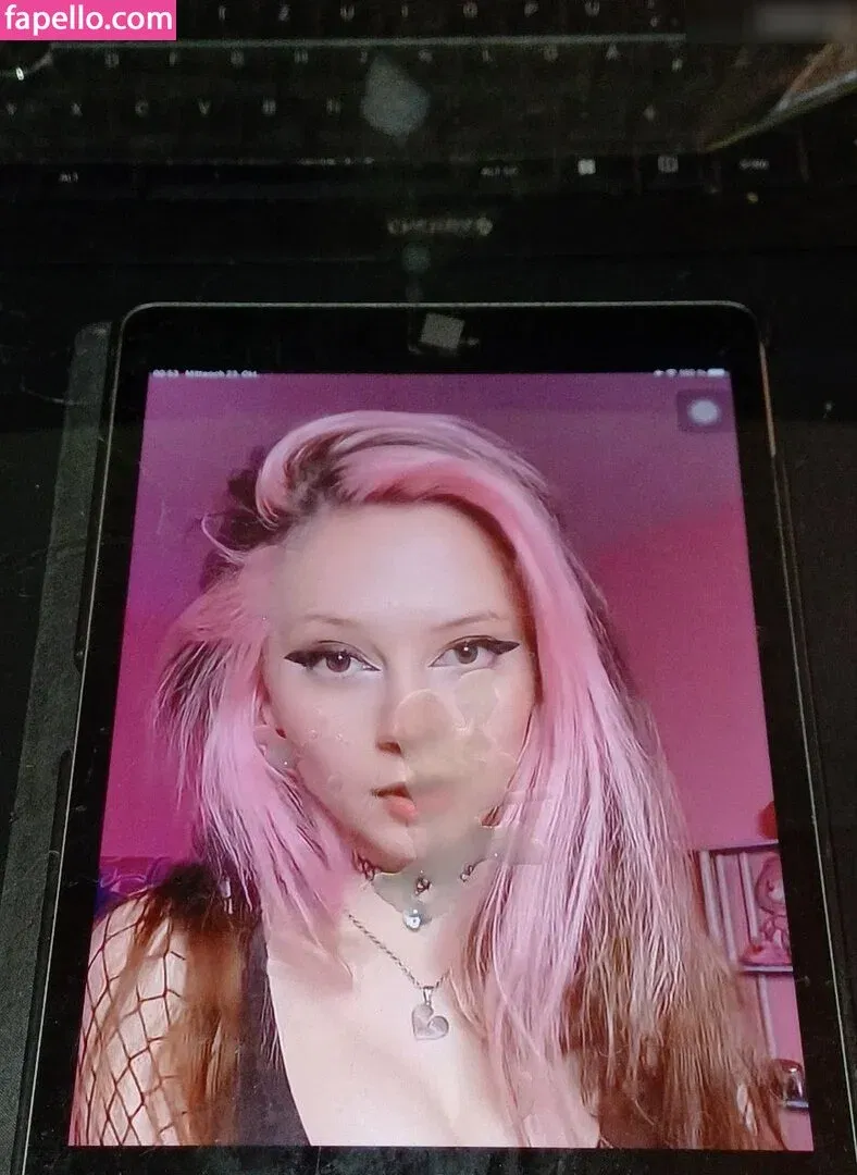 Cum Tributes Onlyfans Photo Gallery 