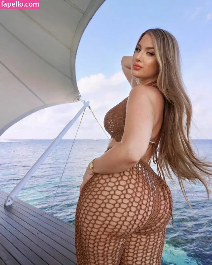 Ariella Eder Onlyfans Photo Gallery 