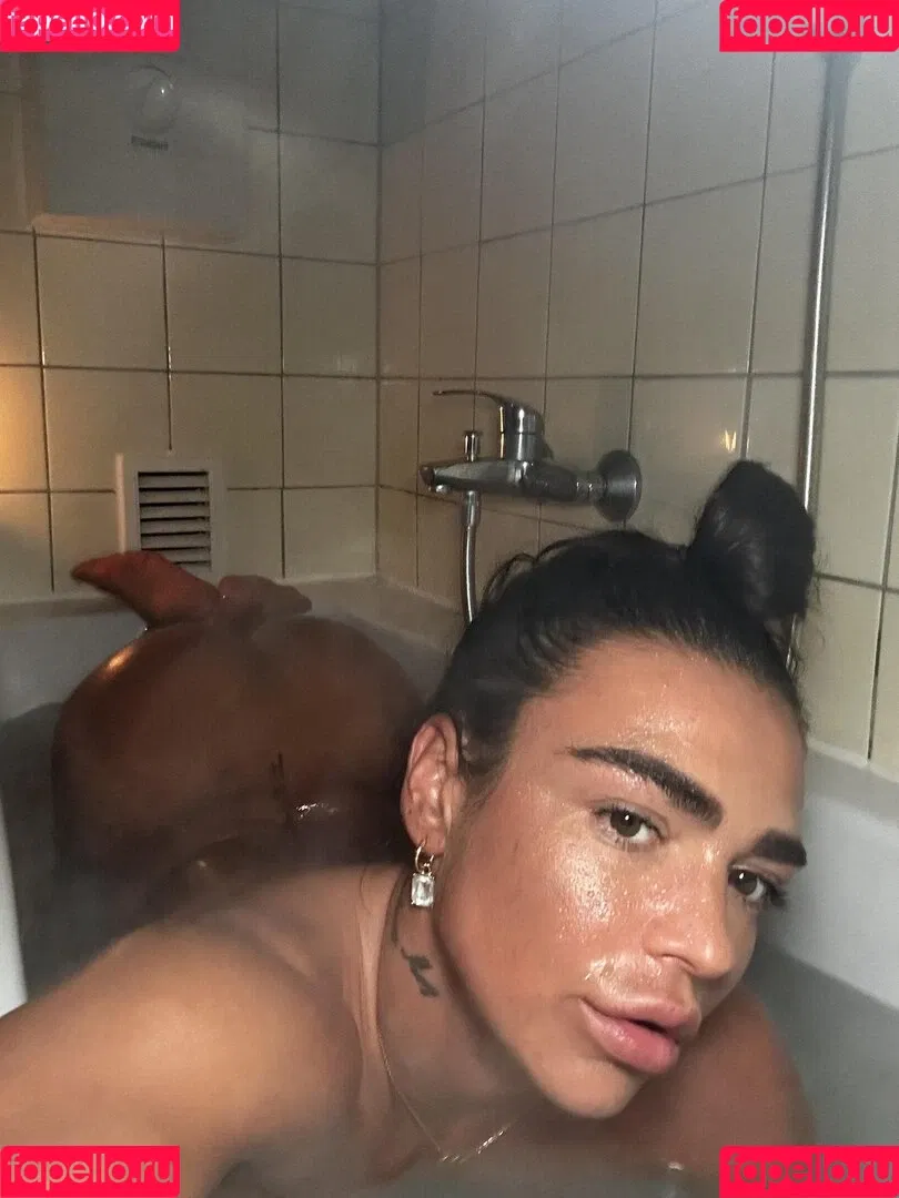 Anny Marry Onlyfans Photo Gallery 