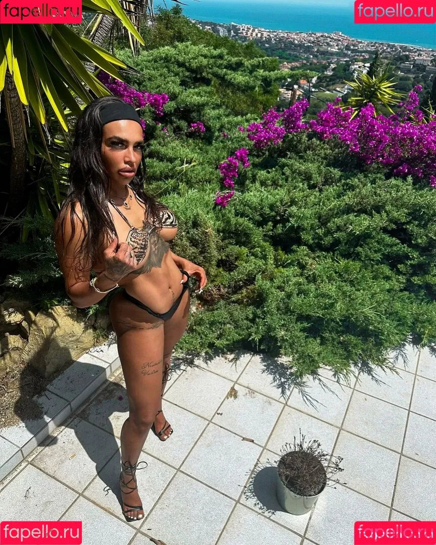 Anny Marry Onlyfans Photo Gallery 