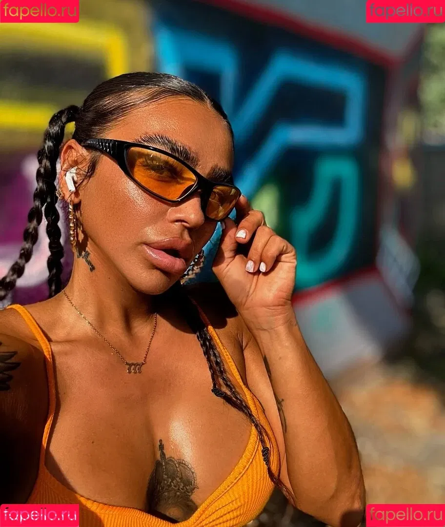 Anny Marry Onlyfans Photo Gallery 