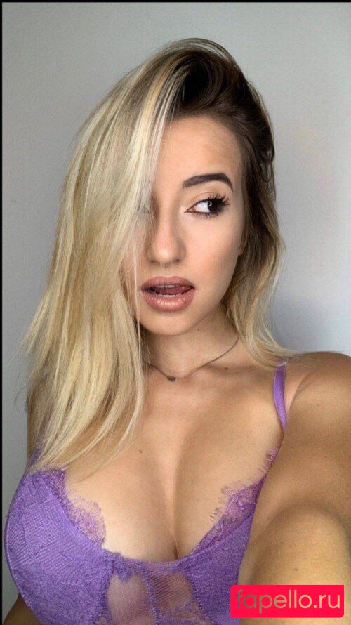 Martina Rossi Nude Onlyfans Photo 46