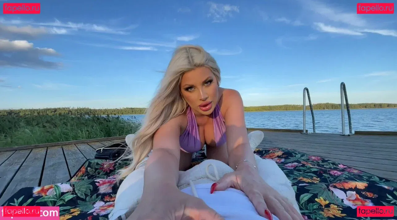 Nicci Azzy Onlyfans Photo Gallery 