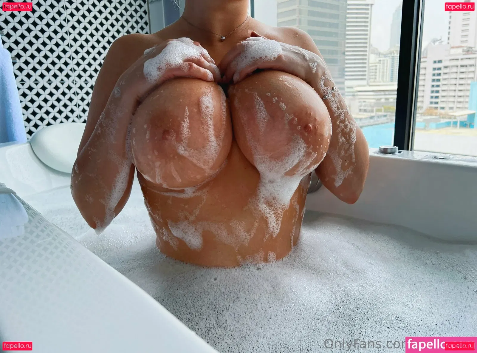 Nicci Azzy Onlyfans Photo Gallery 