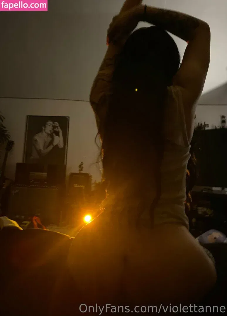 violettanne Onlyfans Photo Gallery 