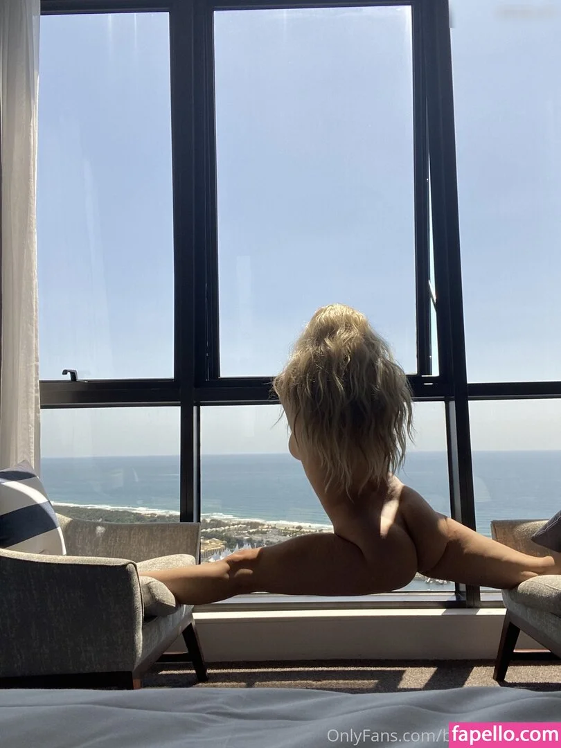 Bree Louise Onlyfans Photo Gallery 