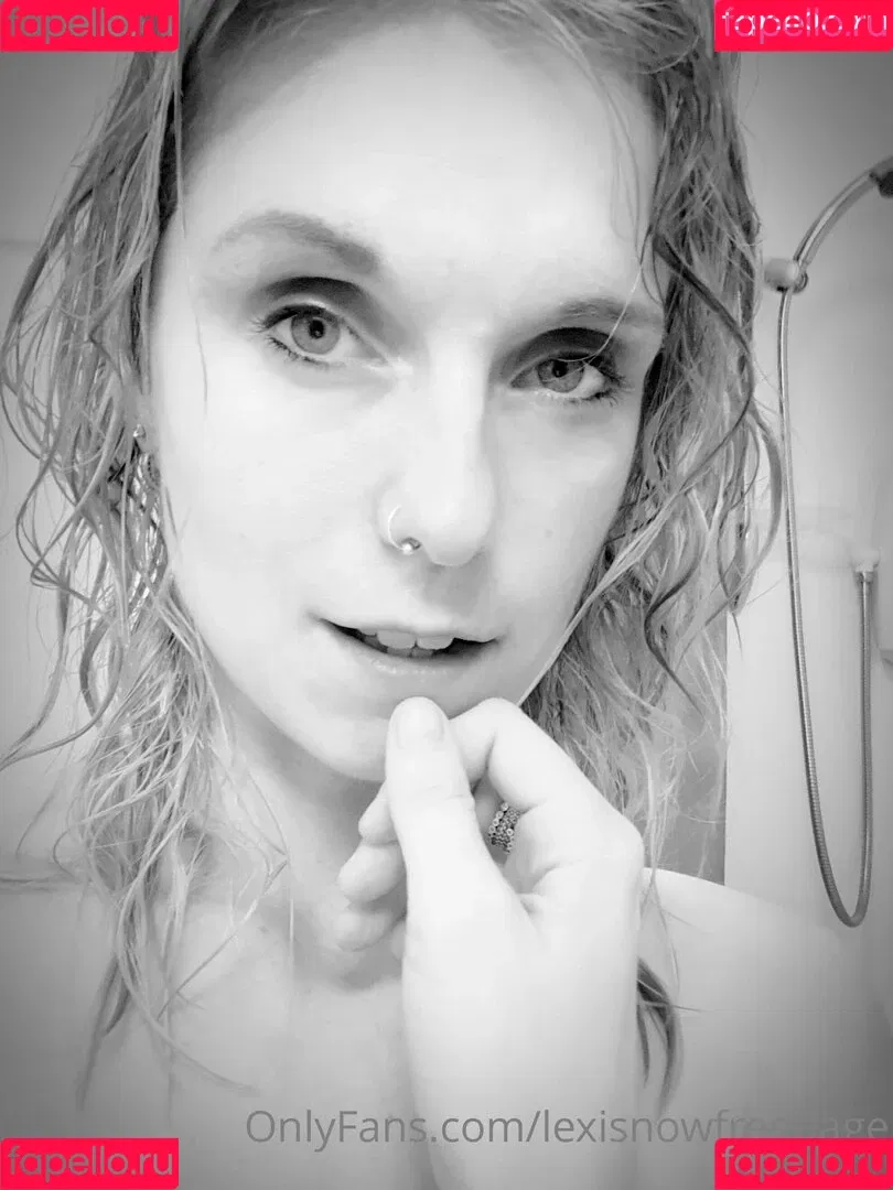 lexisnowfreepage Onlyfans Photo Gallery 