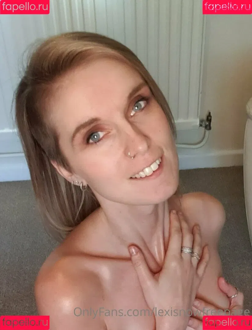 lexisnowfreepage Onlyfans Photo Gallery 