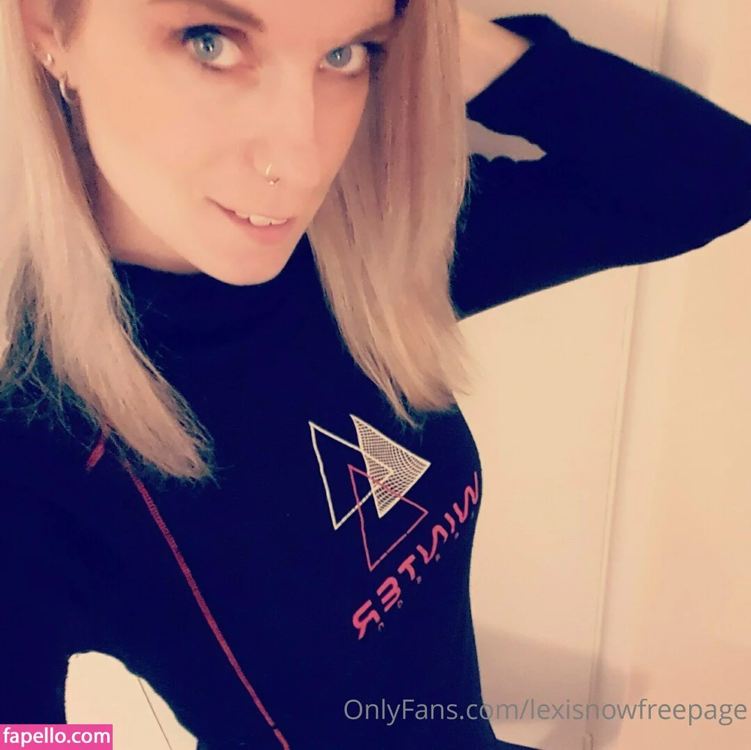 lexisnowfreepage Nude Onlyfans Photo 35