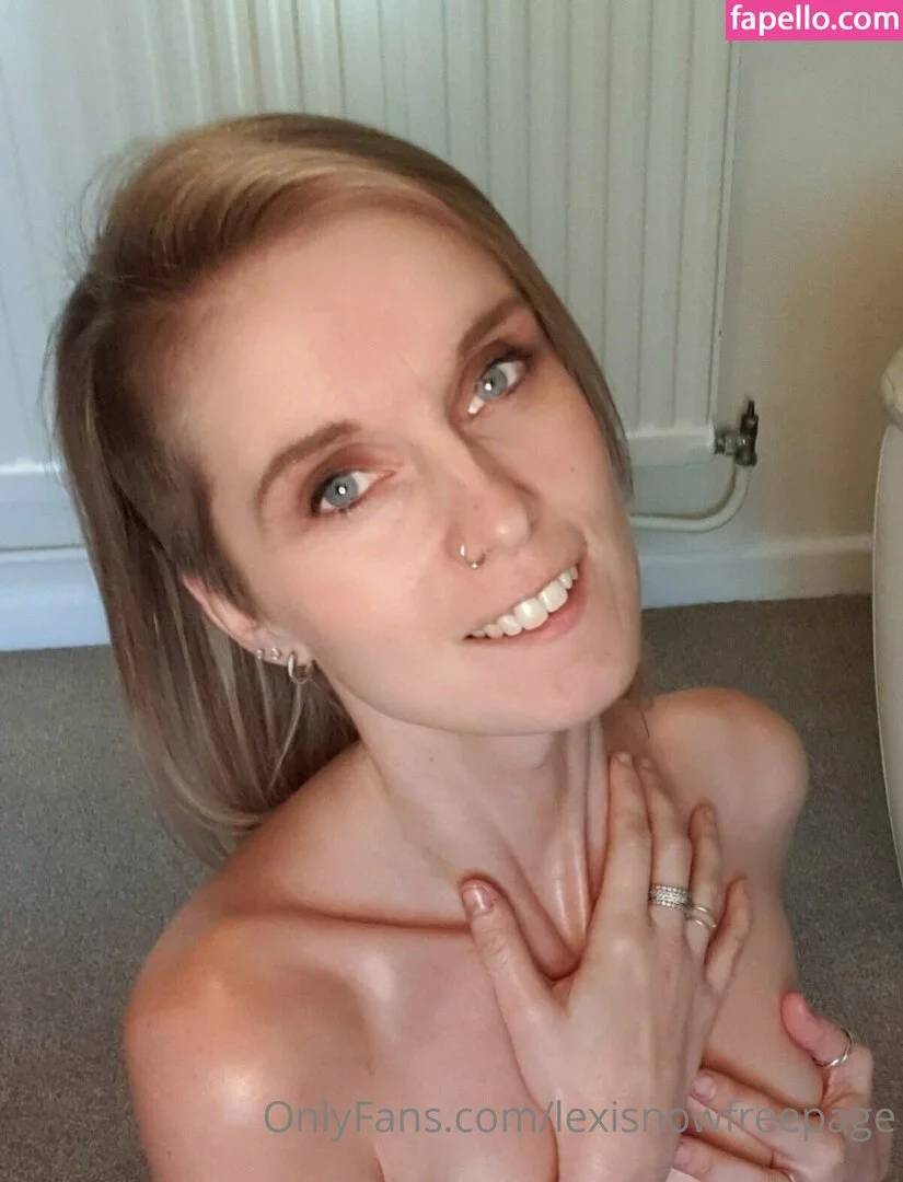 lexisnowfreepage Nude Onlyfans Photo 21