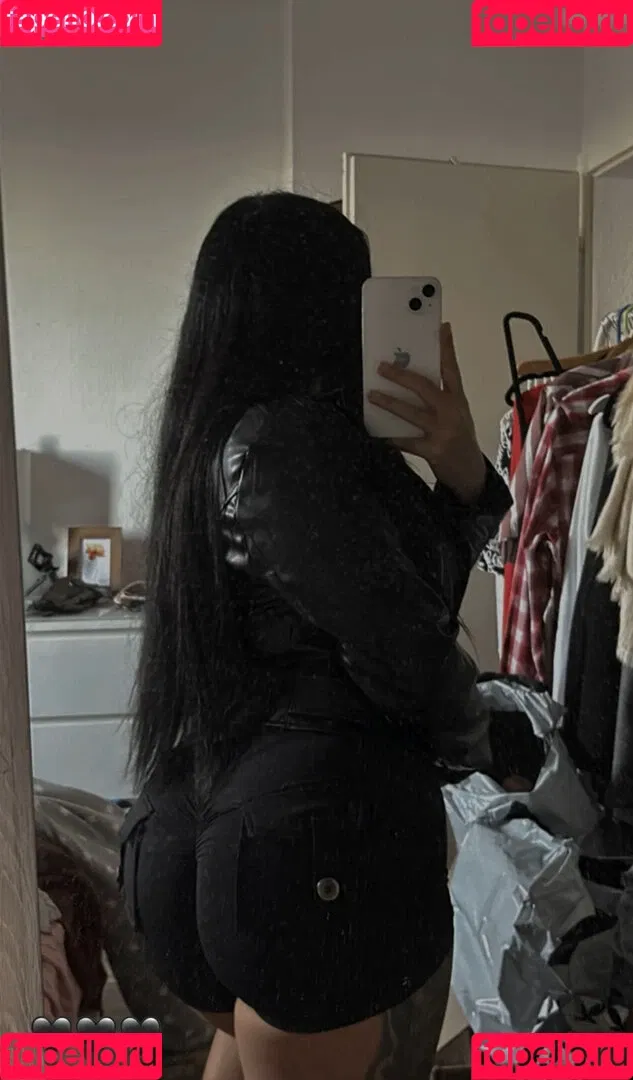 Badbxnny Onlyfans Photo Gallery 