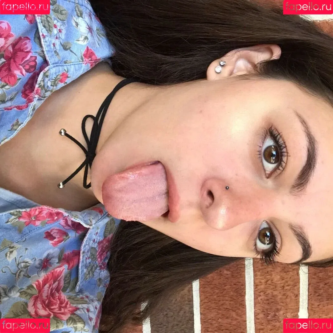 starrysighh Onlyfans Photo Gallery 