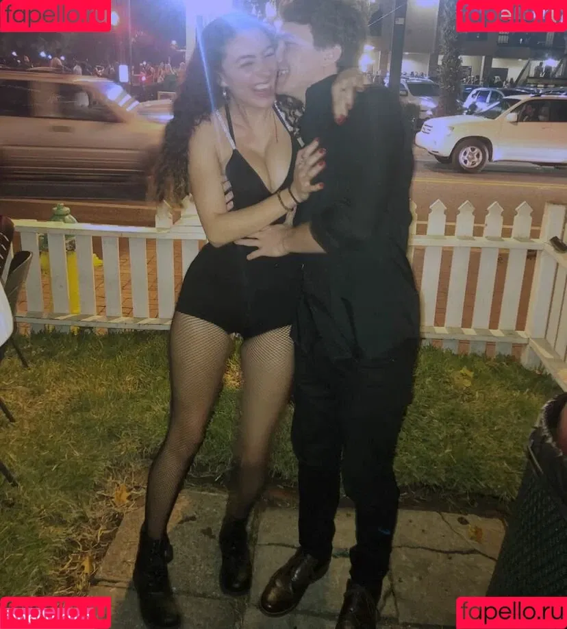 starrysighh Onlyfans Photo Gallery 