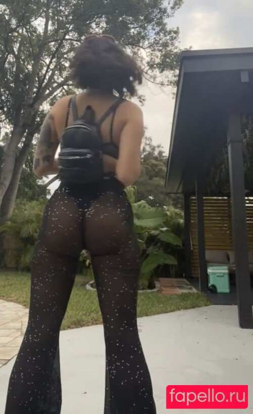 starrysighh Onlyfans Photo Gallery 