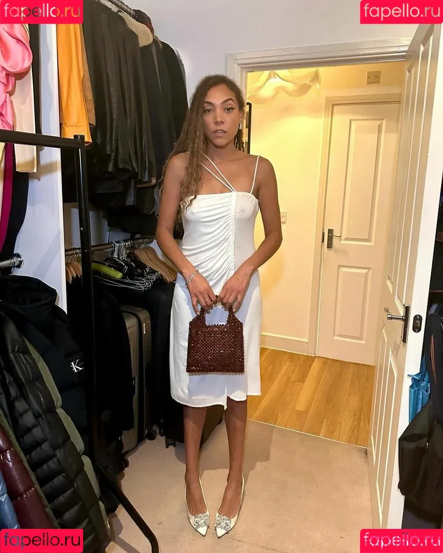 Miquita Oliver Onlyfans Photo Gallery 
