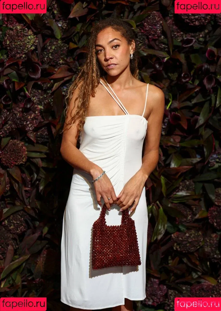 Miquita Oliver Onlyfans Photo Gallery 