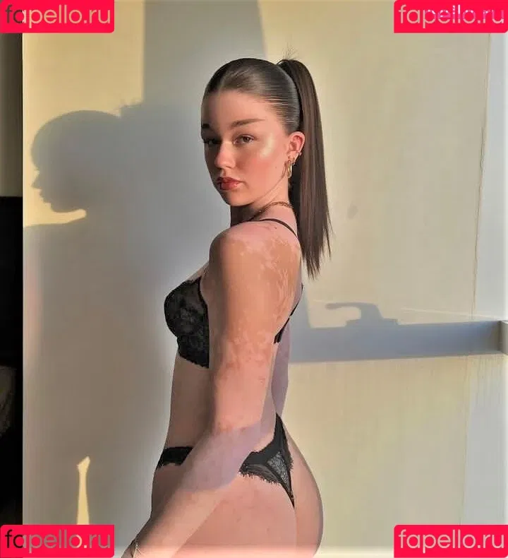 Sophia Elena Onlyfans Photo Gallery 