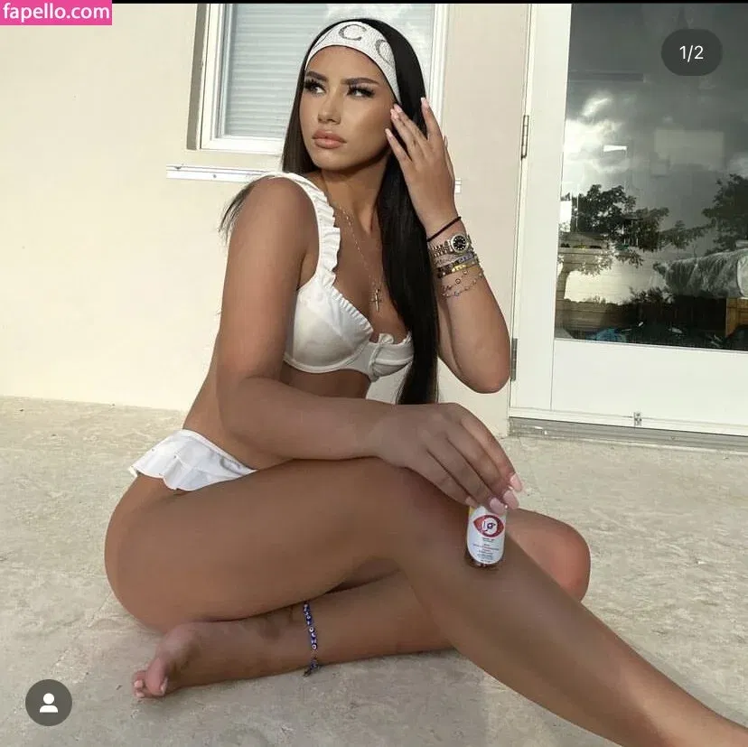 gabriellaaruiz Onlyfans Photo Gallery 
