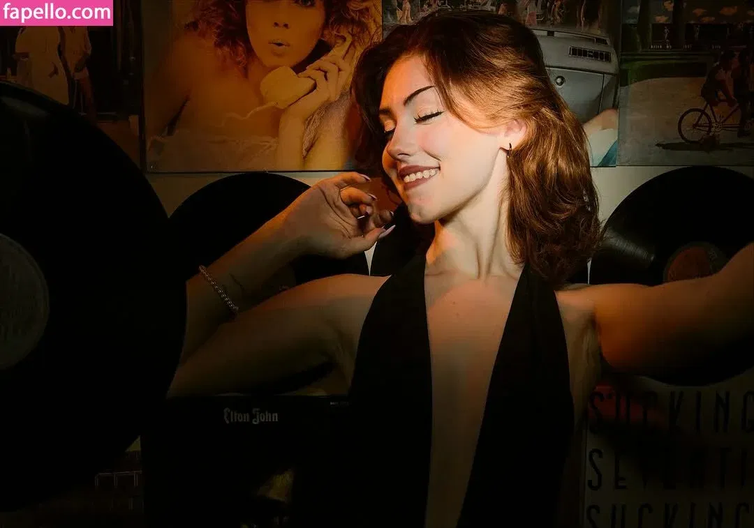 ValiantF0x Onlyfans Photo Gallery 