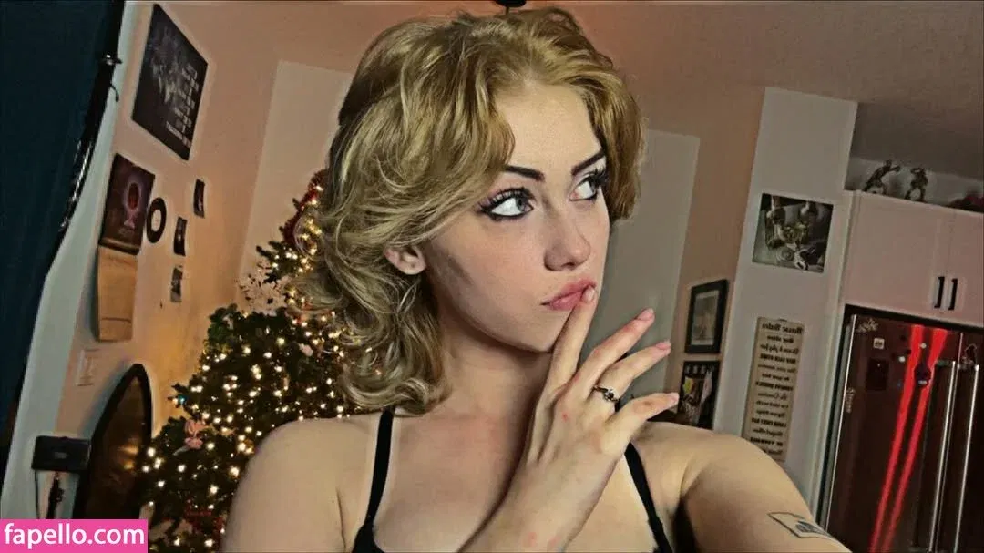 ValiantF0x Onlyfans Photo Gallery 