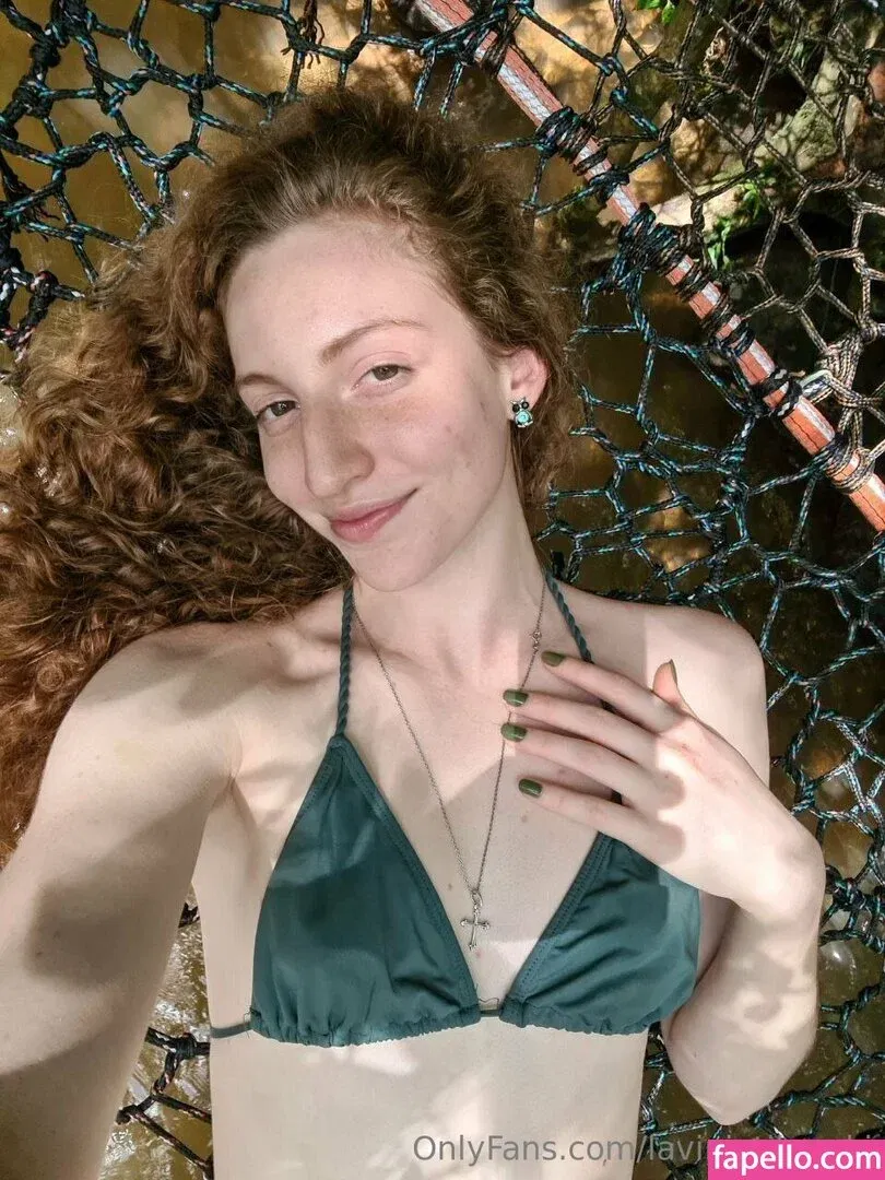 laviniatiburski Onlyfans Photo Gallery 