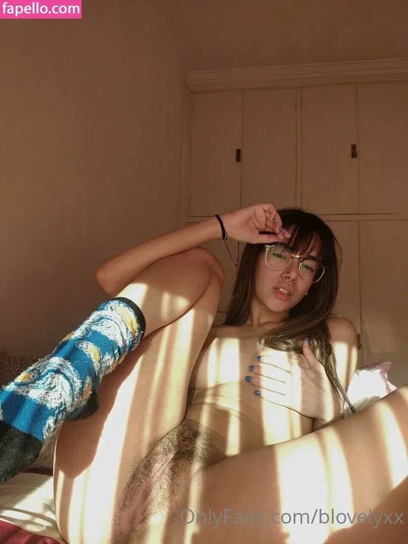 Badlovelyxx Onlyfans Photo Gallery 