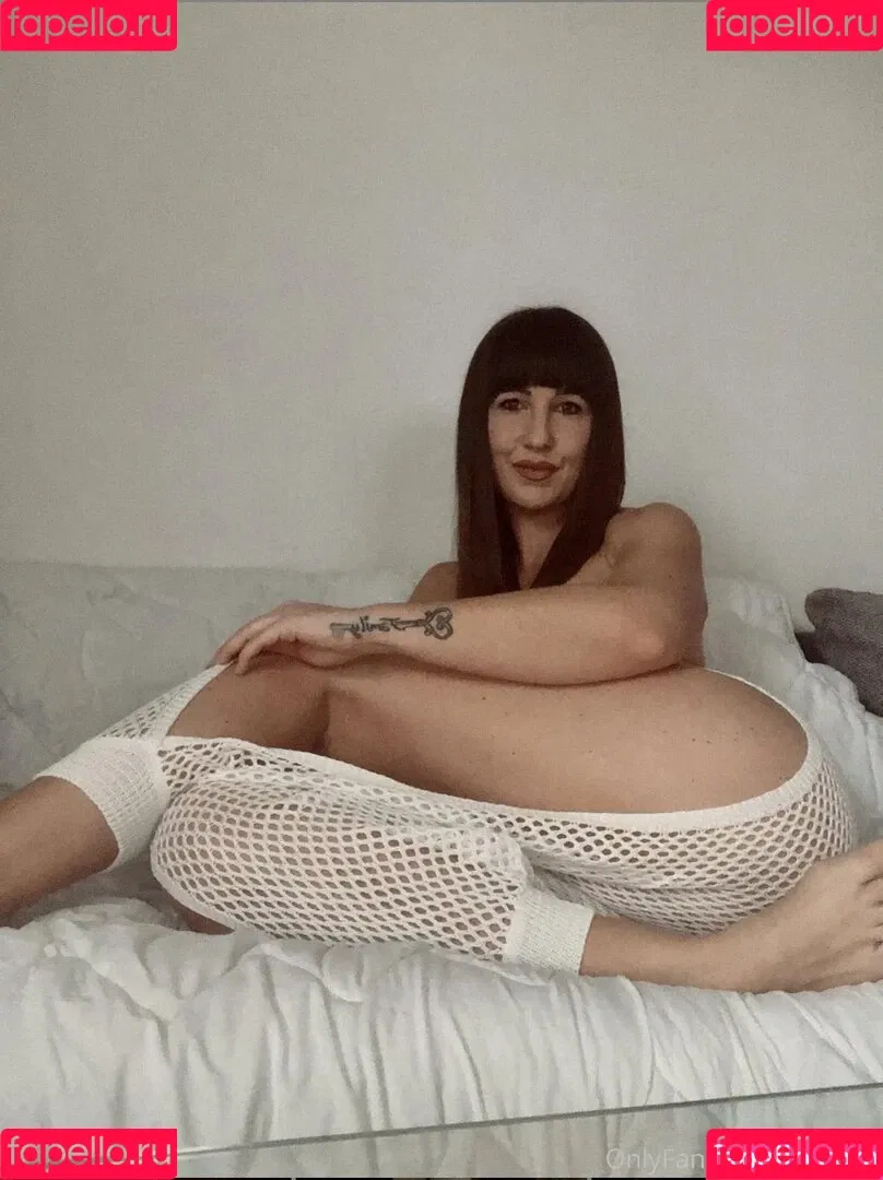 Savagebabebeccs Onlyfans Photo Gallery 