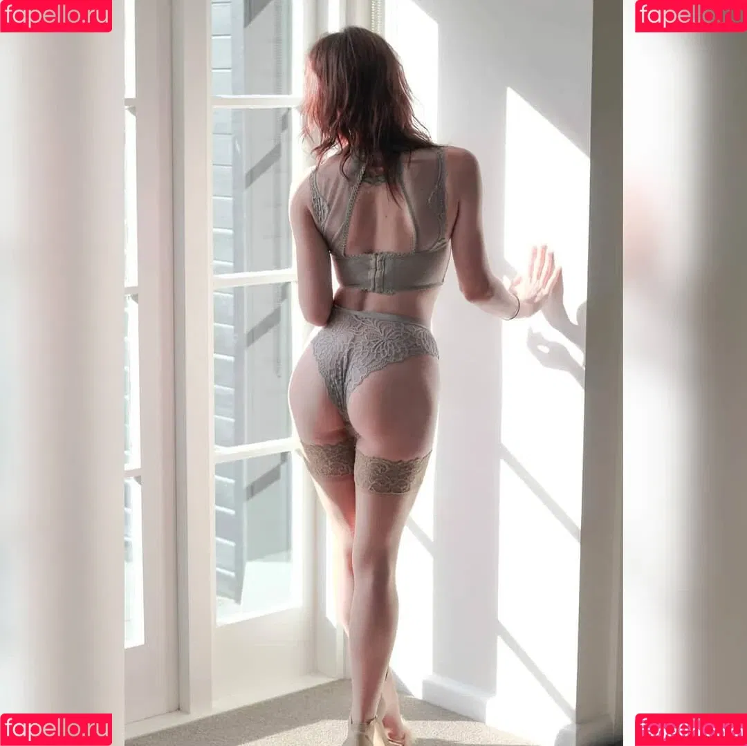 Zoe Phillips Onlyfans Photo Gallery 