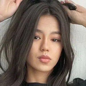 Zhang Onlyfans Photo Gallery 