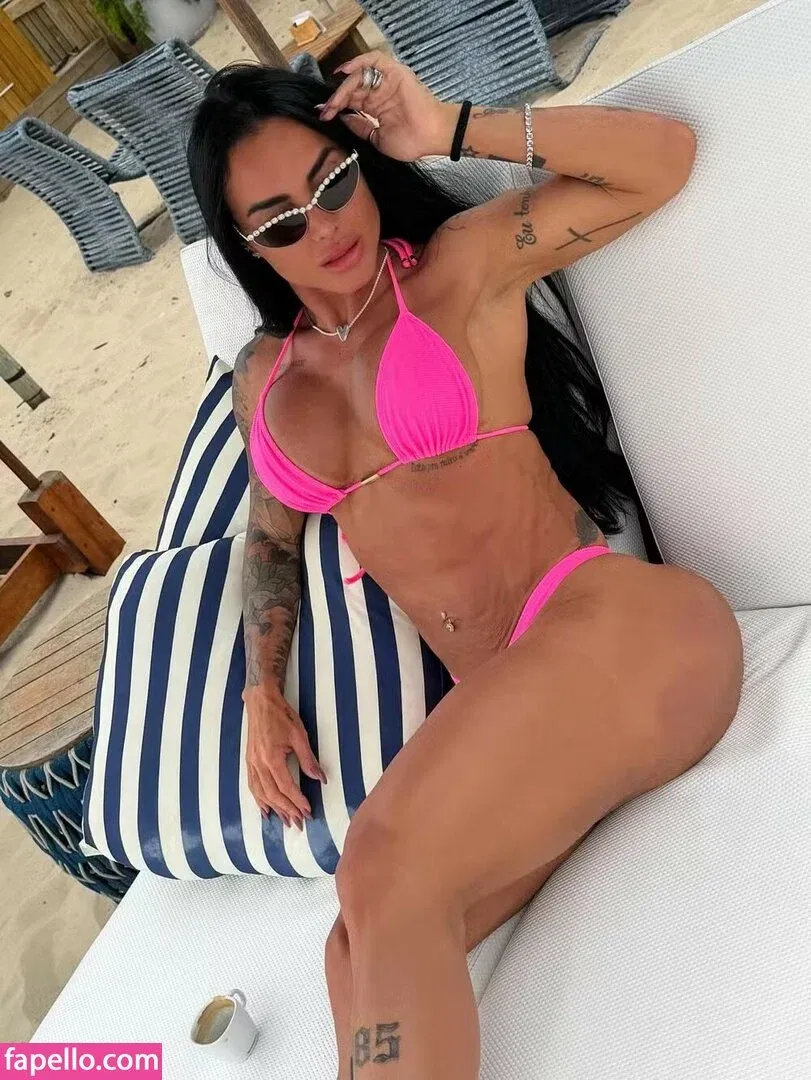 Kamila Simioni Onlyfans Photo Gallery 
