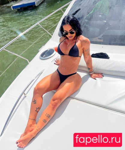 Kamila Simioni Nude Onlyfans Photo 14