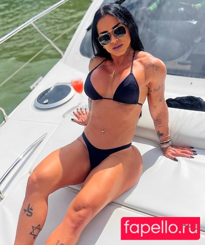 Kamila Simioni Nude Onlyfans Photo 13