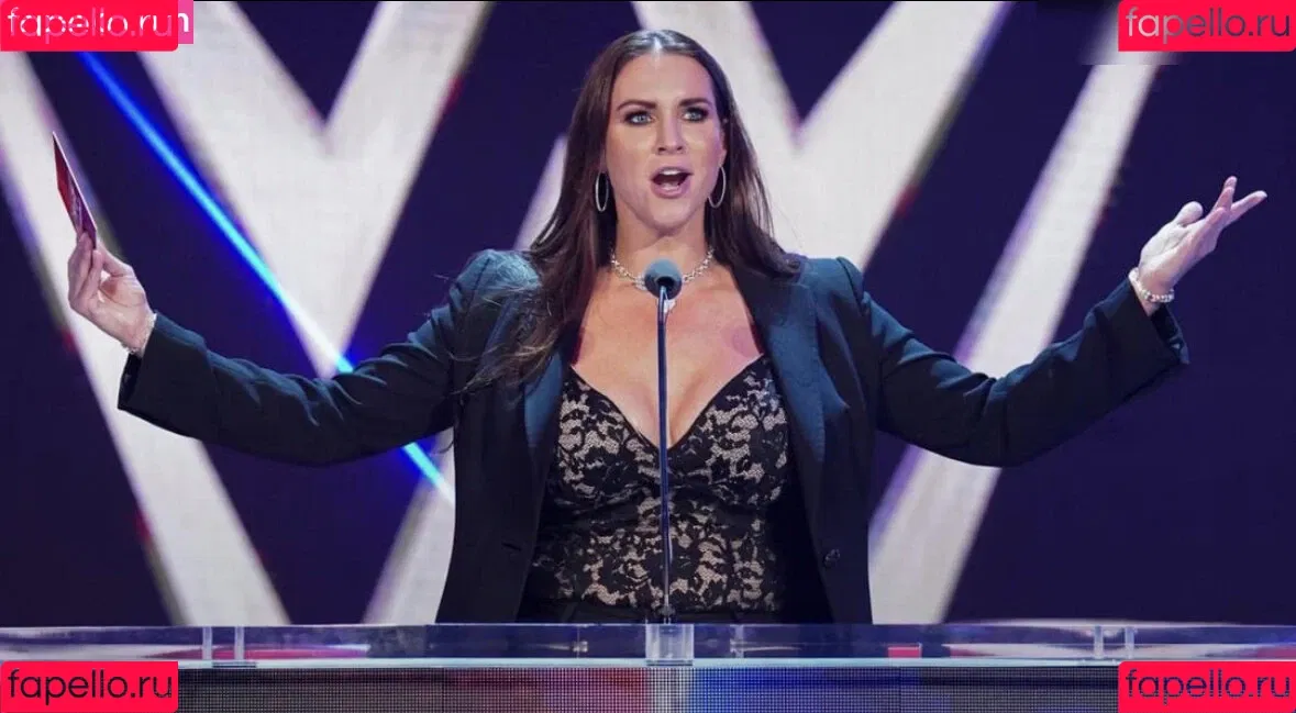 Stephanie McMahon Onlyfans Photo Gallery 