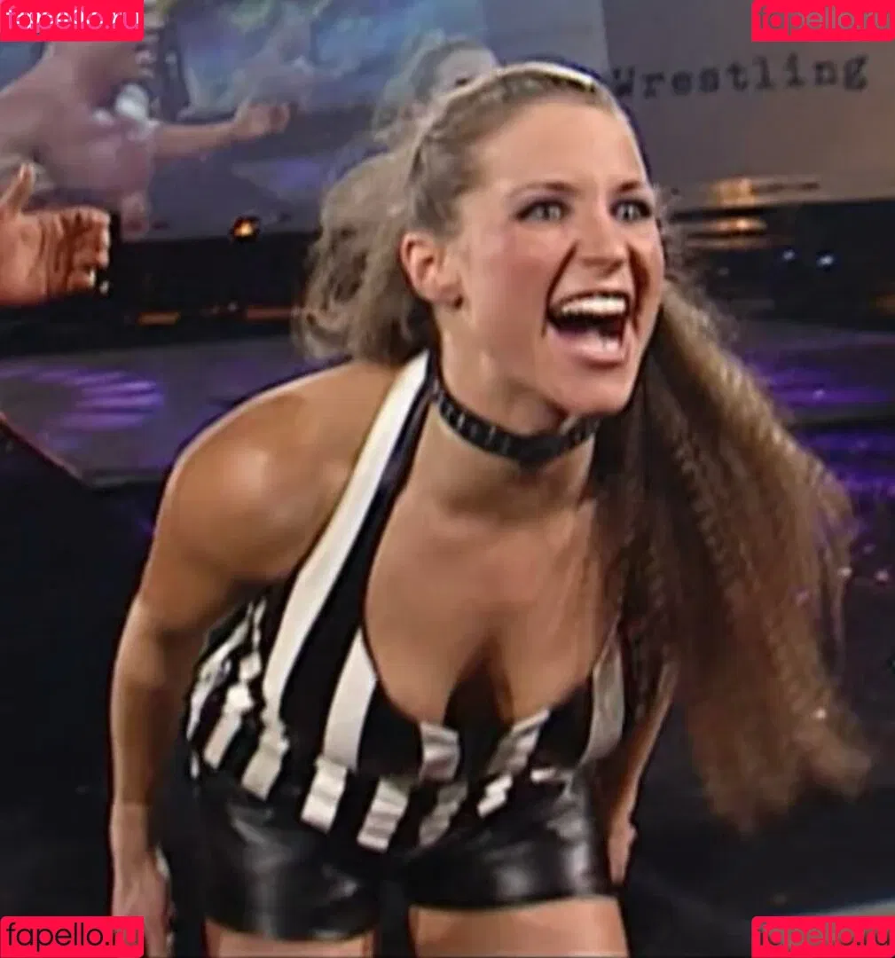 Stephanie McMahon Onlyfans Photo Gallery 