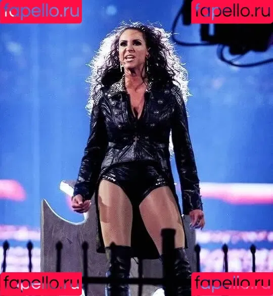 Stephanie McMahon Onlyfans Photo Gallery 