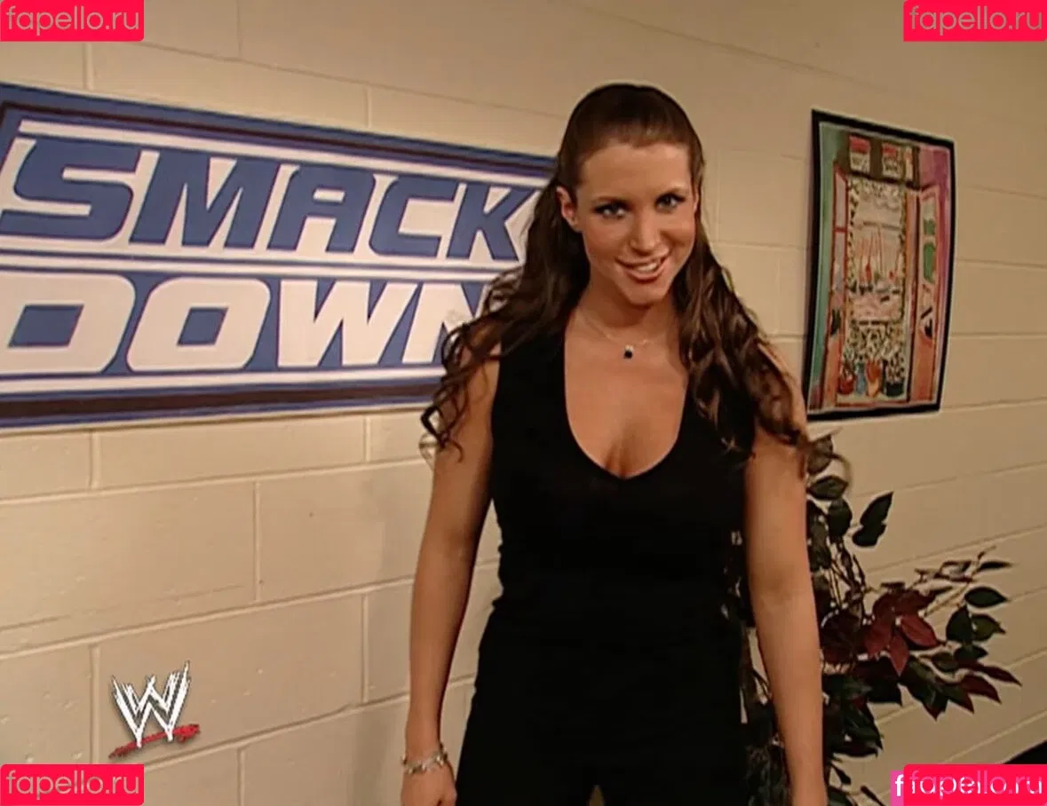 Stephanie McMahon Onlyfans Photo Gallery 
