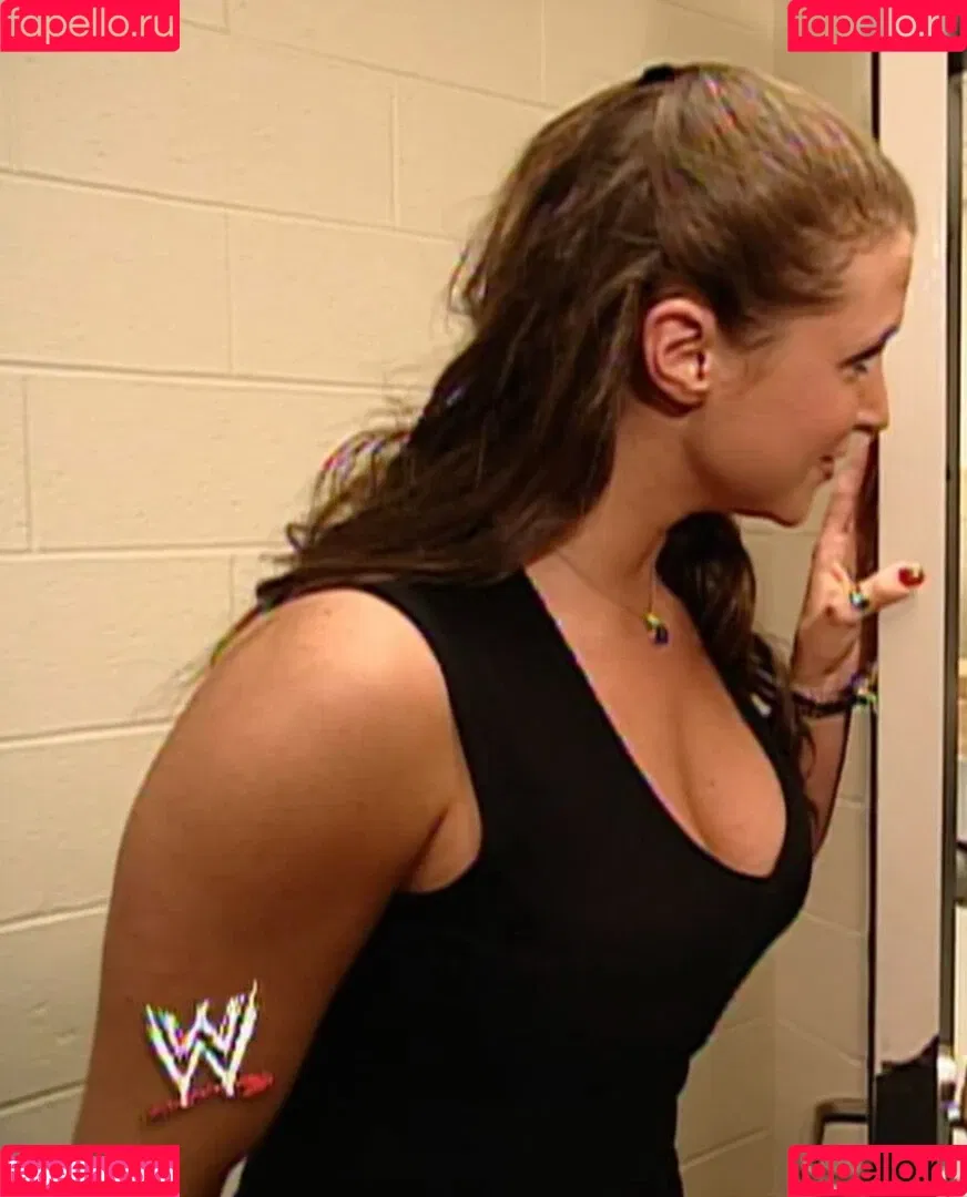 Stephanie McMahon Onlyfans Photo Gallery 