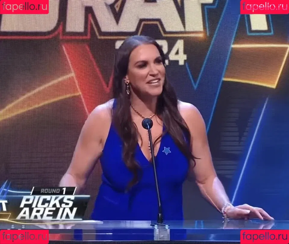 Stephanie McMahon Onlyfans Photo Gallery 
