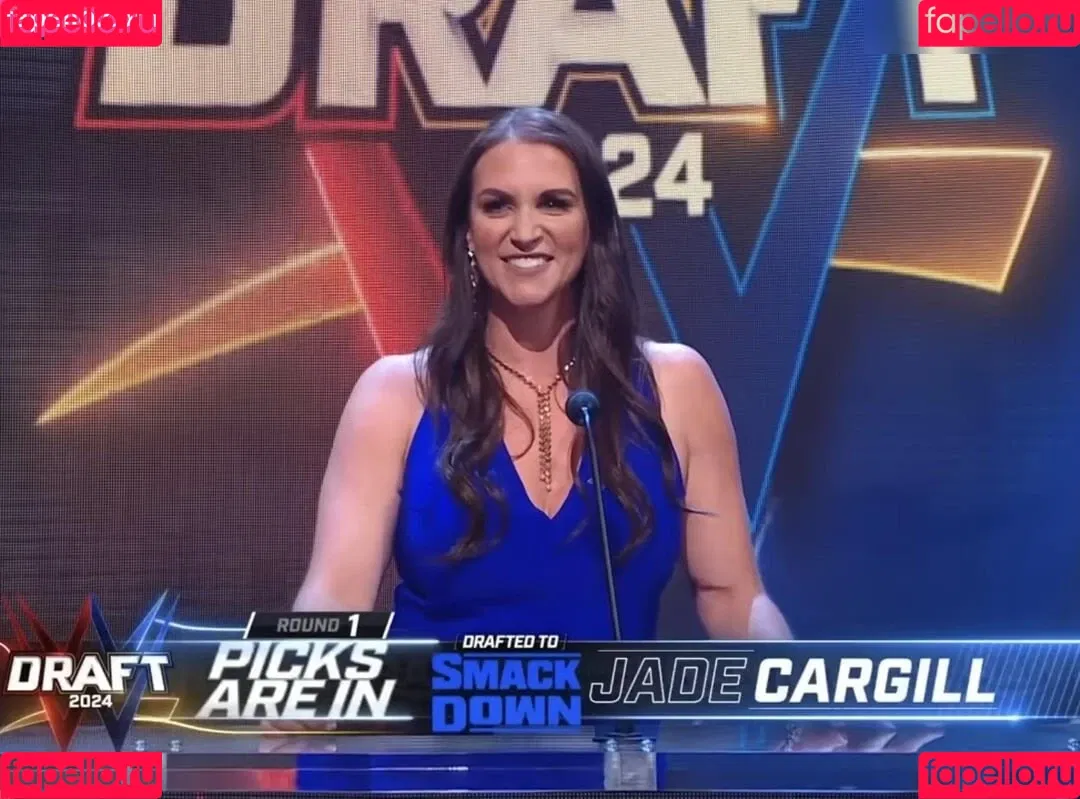 Stephanie McMahon Onlyfans Photo Gallery 