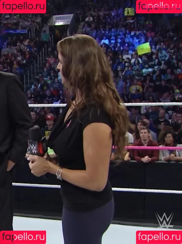 Stephanie McMahon Onlyfans Photo Gallery 